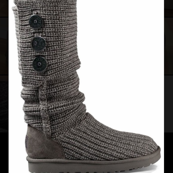 UGG Classic Cardy Boot - Picture 9 of 9